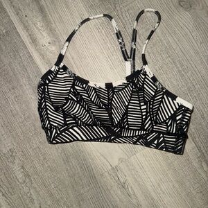 Lululemon Black and White Sports Bra with Geometric Design
